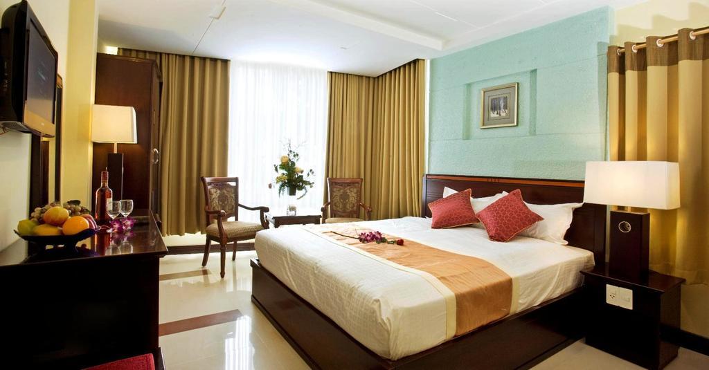 Lien An Sai Gon Hotel Хошимин Номер фото
